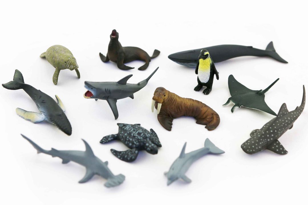 Cold Ocean Animals Figurine Set (12 Pack)