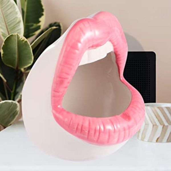 Lips Pot