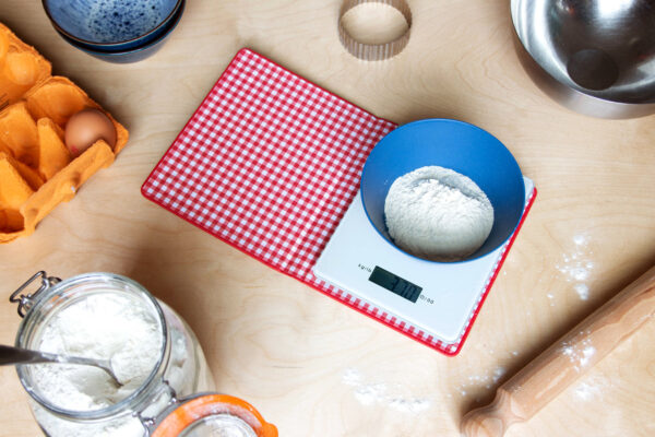 Cook-Book Kitchen Scale